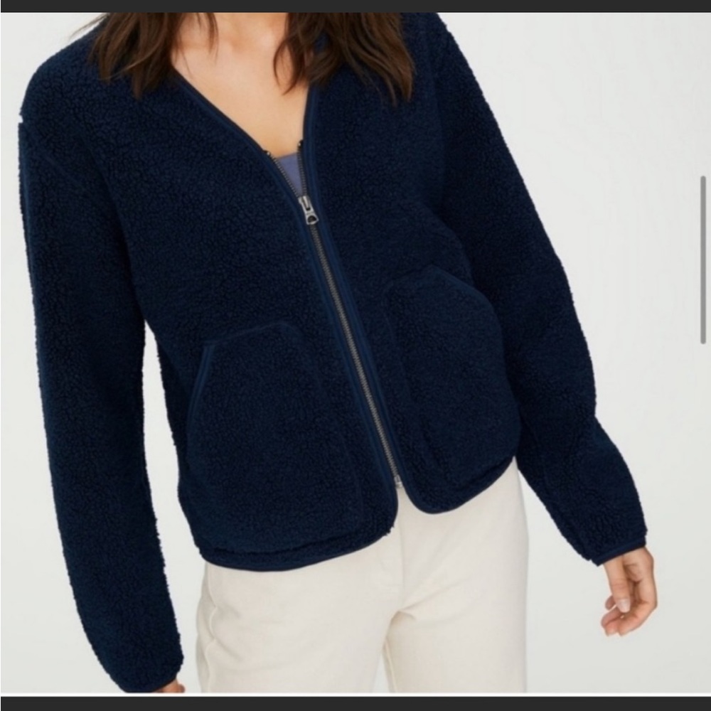 Aritzia Wilfred Free Navy Fleece Bomber